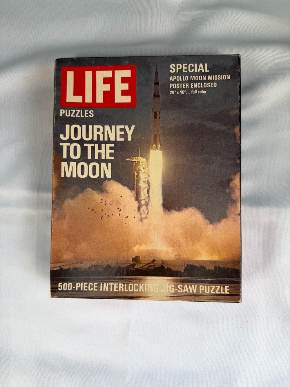 vintage 1969 "LIFE Puzzles Journey to the Moon" 500-piece jigsaw puzzle
